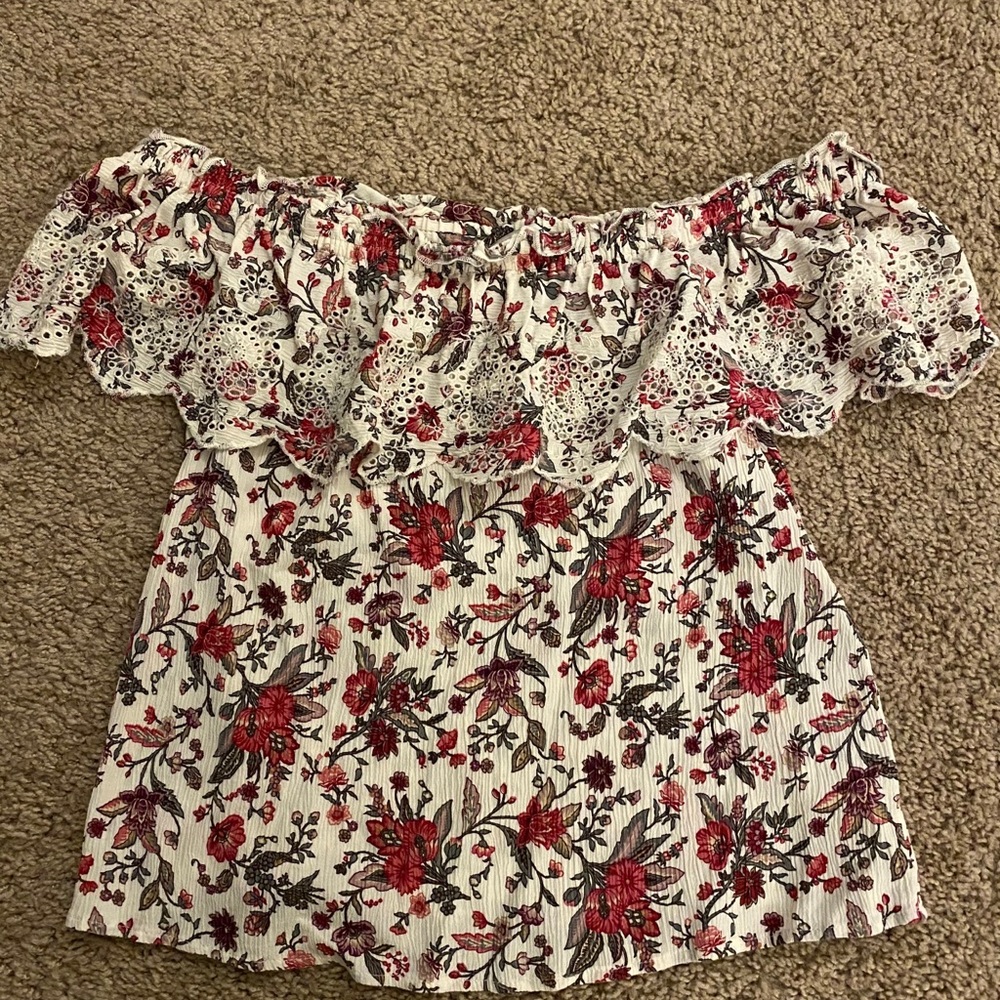 American Eagle Floral Off-the-Shoulder Top